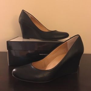 Nine West Black Wedges